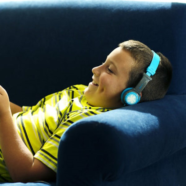 Gray Jlab Jbuddies Folding Kids Headphones | pkoNxM4nxme