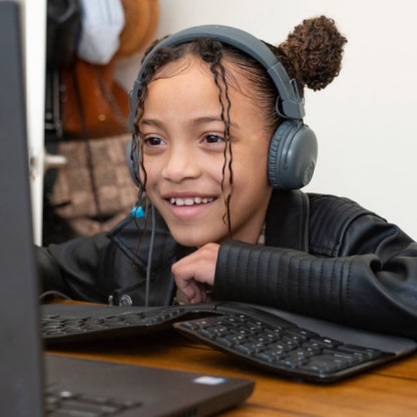 Gray Jlab Jbuddies Learn - On-ear Kids Headphones | 4x1vSEIHSDd