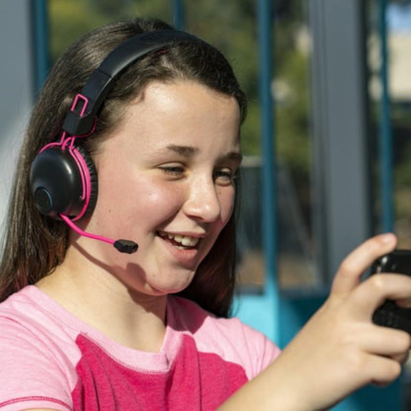 Pink Jlab Jbuddies Play Gaming - Wireless Headset Kids Headphones | fOeWsQmwCNe